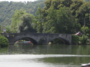 85) St. Jansbrug over de Lesse