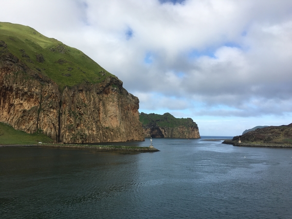 26AA74E3-BECF-455A-8835-71346C271DB3