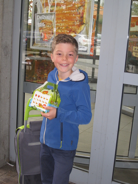 05) Een geschenk voor zijn gemaakte tekening