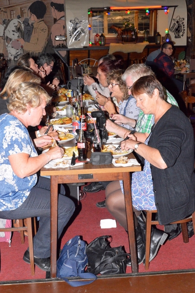 43951195_10212860849384057_2757025032986165248_o_1021286084934405