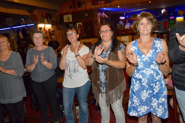 44027588_10212860869264554_4633710348728270848_o_1021286086918455