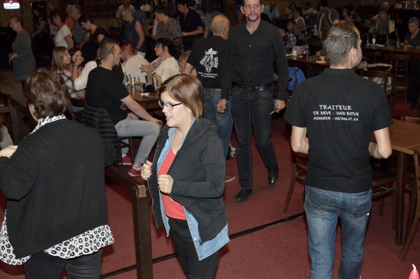 44027602_10212860840743841_1990177301098135552_o_1021286084062383