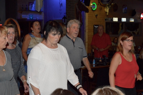 44099720_10212860818903295_4555764577865826304_o_1021286081882329