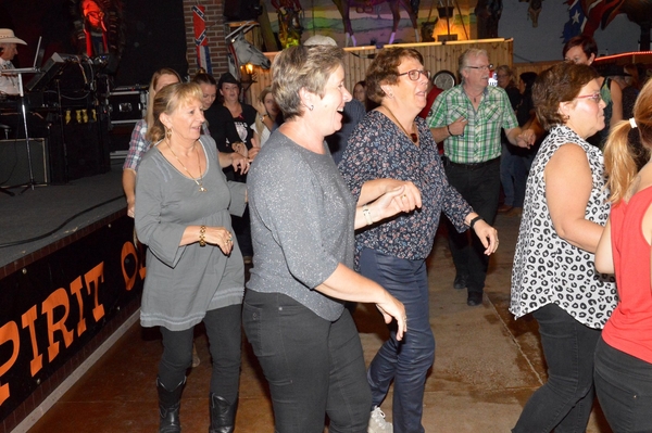 44115912_10212860842783892_5525967152814751744_o_1021286084274389