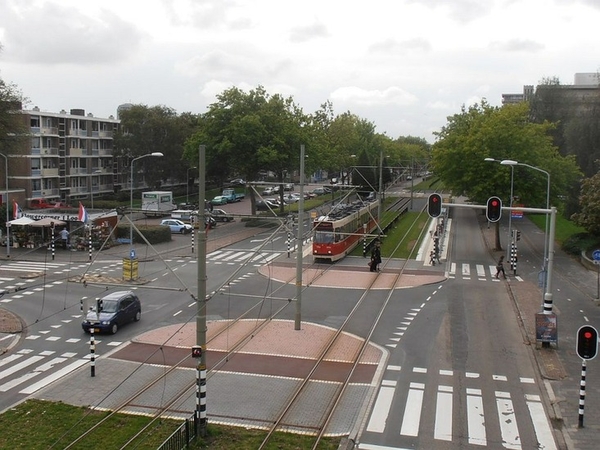 3095 Mgr van Steelaan 04-09-2011