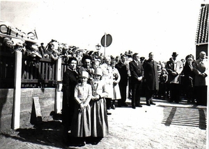 1976 Opening