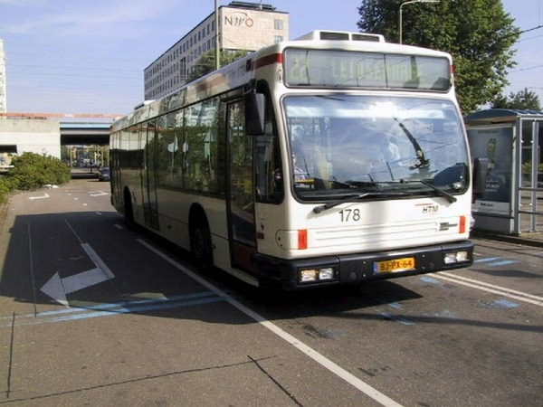 178 Laan van Nieuw Oost Einde 17-06-2002