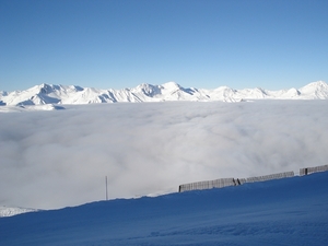 Boven de wolken