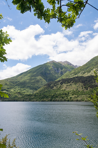 0037-landschap-bij-Lago-di-Scanno