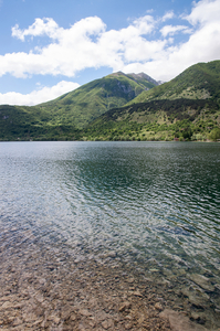 0038-landschap-bij-Lago-di-Scanno