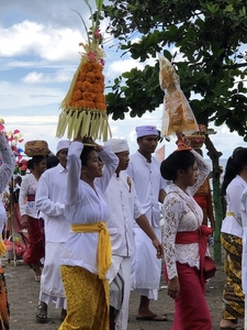 Melasti in Banyualit