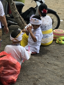 Melasti in Banyualit