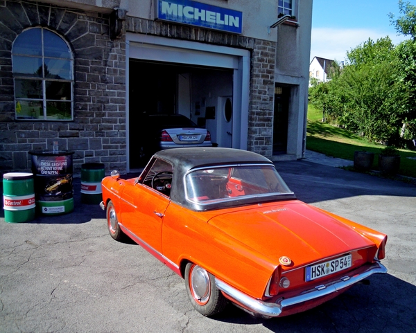 DSCN0138_NSU-Wankel-Spider_rood-zwart-hardtop_HSK-SP54
