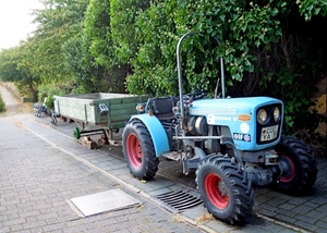 DSCN2449_2020-09-23_Tractor-oldtimer_Eicher_CoC-YA-70_blauw