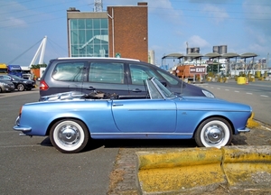 DSCN3410_Fiat-1200-cabrio-oldtimer-vs-modern_blauw_O-afy-068