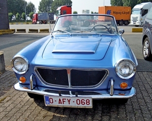 DSCN3415_Fiat-1200-cabrio-oldtimer_blauw_O-afy-068
