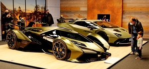 IMG_2311_Lamborghini-V12-Gran-Tourismo_6498cc-819hp-720Nm=ni-Hot-