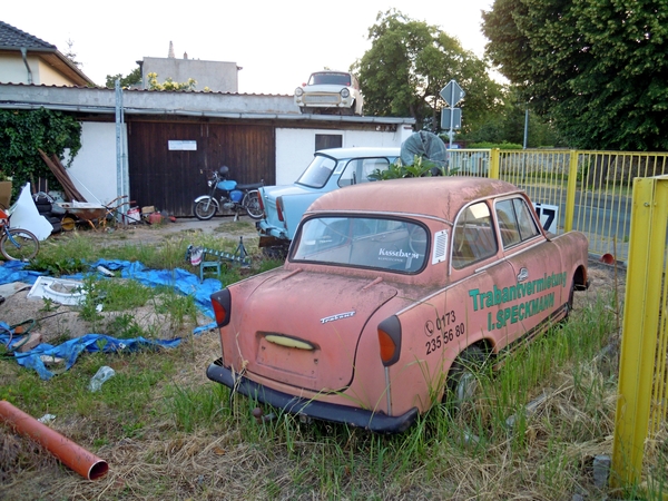 DSCN6467_Trabant-600-QQQ_in-tuin