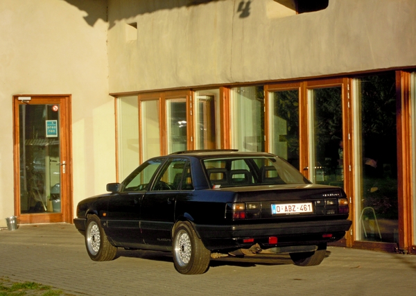 DSCN7250_Audi-100-Quatro_zwart=Geel_O-ABZ-461