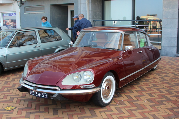 IMG_7753_Citroen-id-19b_rood_1969_Te-koop_AE-34-33