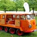 IMG_7927_Volkswagen-VW-Bus-4-asser-T1_oranje&rood_zwerfwagen_H-VW