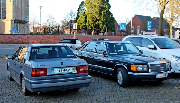 IMG_0647_Volvo-460-GLE_blauw_348-fer