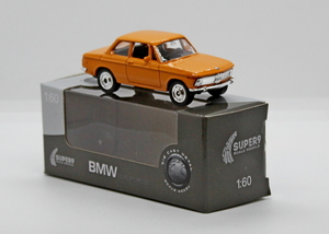IMG_2268_Welly_Super9_1op60_BMW-2002ti_oranje_China-made_52413w