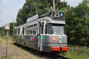586 in Bovenkerk. 24-7-2016.