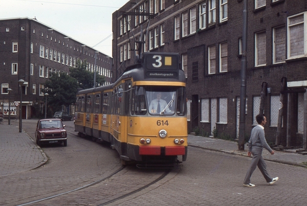 614 Minahassastraat, 17 juli 1979