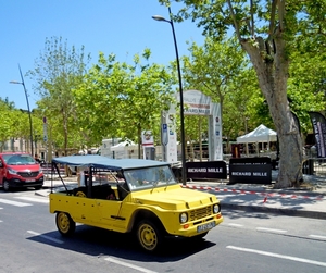 DSCN8515_St-Tropez_Citroen-Mehari-geel_DJ457pv