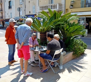 DSCN8452_2019-06-06_VVK-Napoleon-Route_St-Tropez_Leven-als-een-Sc