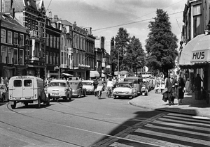 Herengracht gezien van de hoek Fluwelen Burgwal 1961