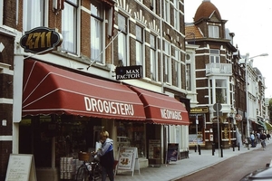 In de jaren ’50 en ’60 was de Weimarstraat een florerende, ge