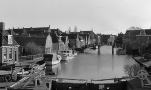 Gezicht op Zijlroede vanaf sluisbrug // Nu