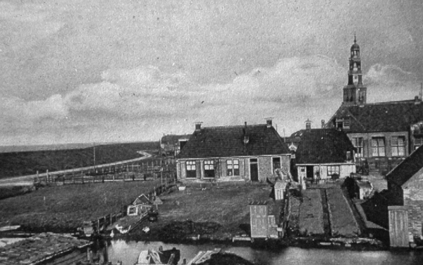 Gezicht op oude weide  // 1900