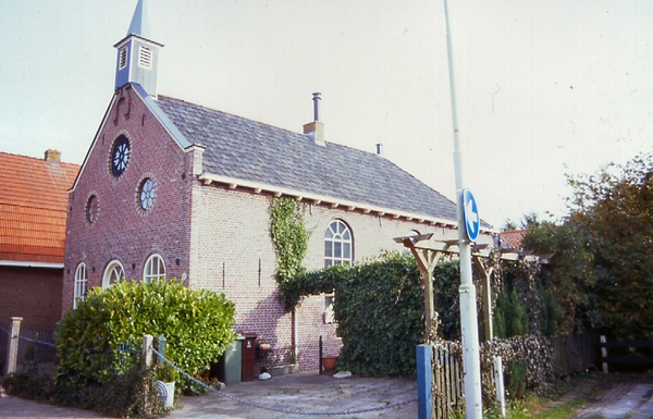 Voormalige Gereformeerde kerk // Nu