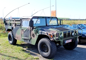 IMG_4827_2019-09-21_Sint-Niklaas_Red-de-Oldtimer-2_Hummer-H1_O-AE