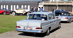 IMG_4836_2019-09-21_Sint-Niklaas_Red-de-Oldtimer-2_Mercedes-190D_