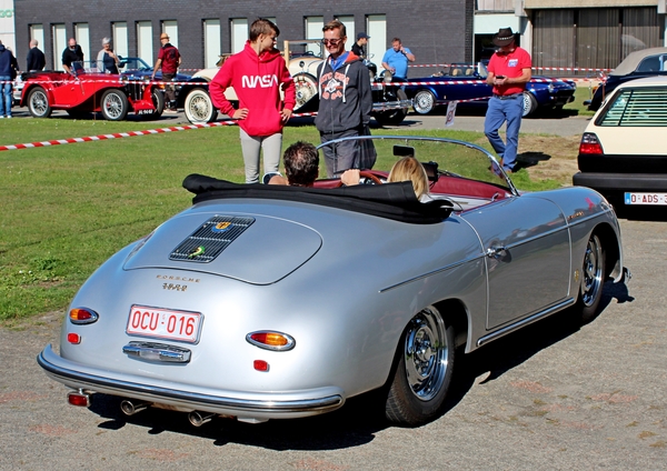 IMG_4841_2019-09-21_Sint-Niklaas_Red-de-Oldtimer-2_Porsche-1600-S