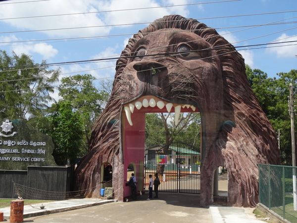 1C Anuradhapura, _DSC00063