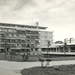 1960. Bejaardencentrum Schoorwijck aan de Schoorlaan.