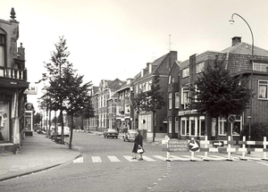 1968. Damlaan, aanleg parkeerplaatsen.-2