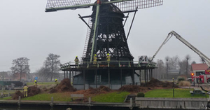 Ceres korenmolen ging op oudejaarsavond 2019 in vlammen op Bovenk