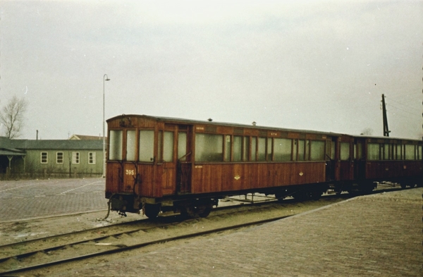 RTM AB395 + B398 Hellevoetsluis 02-01-1960.