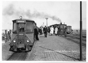 RTM M66 +Loc 36 te Middelharnis Haven. 07-04-1950