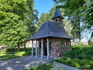 Poolse Kapel-Hoek Park Vandewalle-14-5-2020