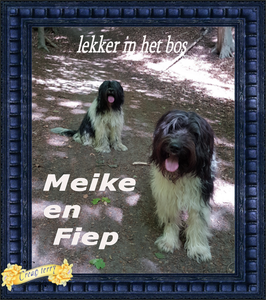 meike en fiep.pngxx.png lekker bos