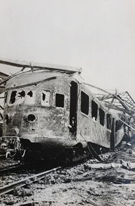 Mei 1940. Na het bombardement van Rotterdam Ook het spoorbedrijf 