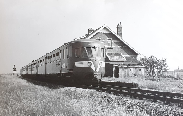 s'Heerenbroek aan de lijn Zwolle - Kampen D.E.II  16-07-1969
