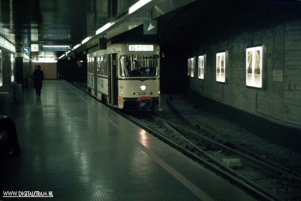 2094 Antwerpen 13 april 1976